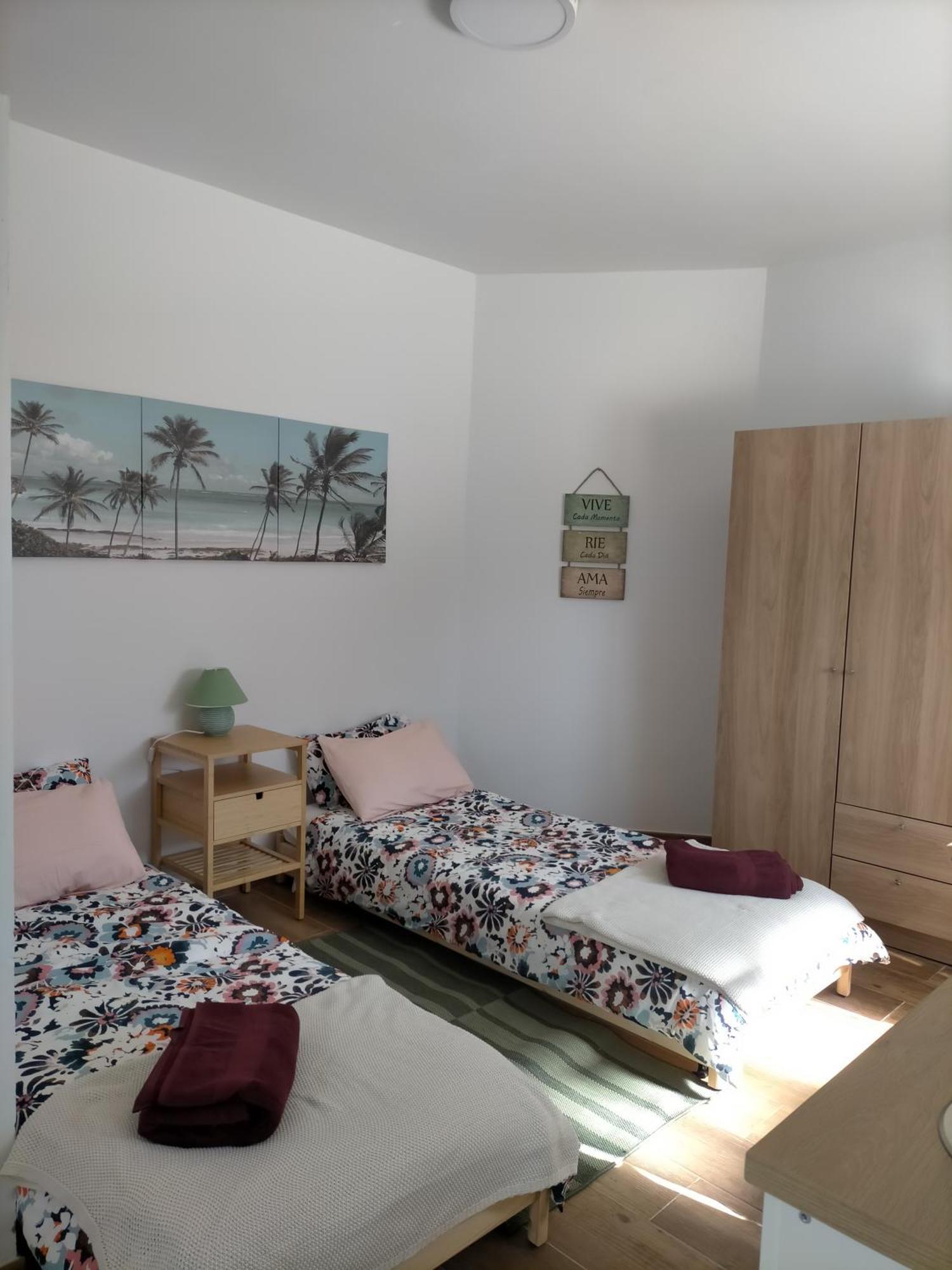 Casa Plaza San Nicolas De Bari Sardina Exteriér fotografie