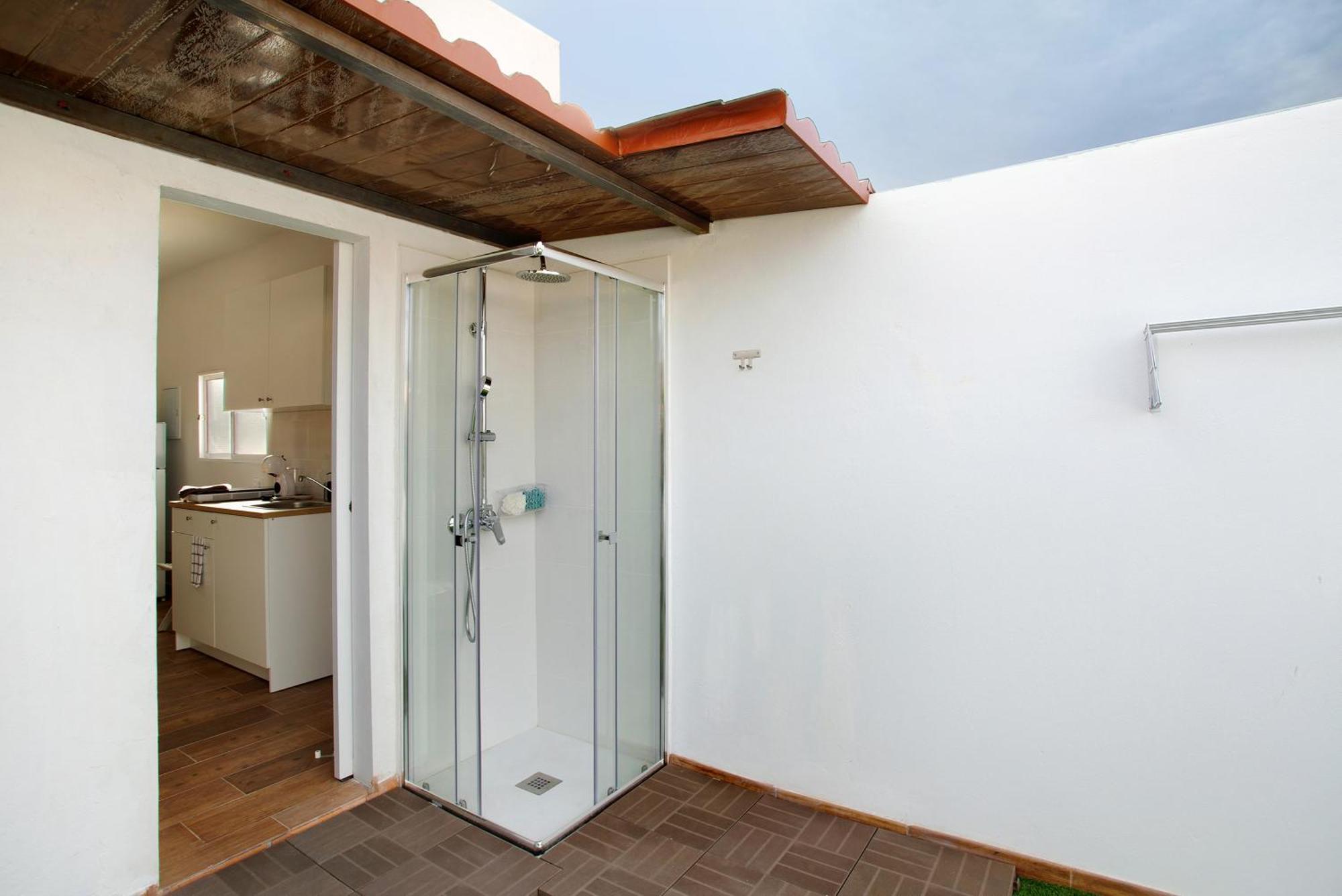 Casa Plaza San Nicolas De Bari Sardina Exteriér fotografie