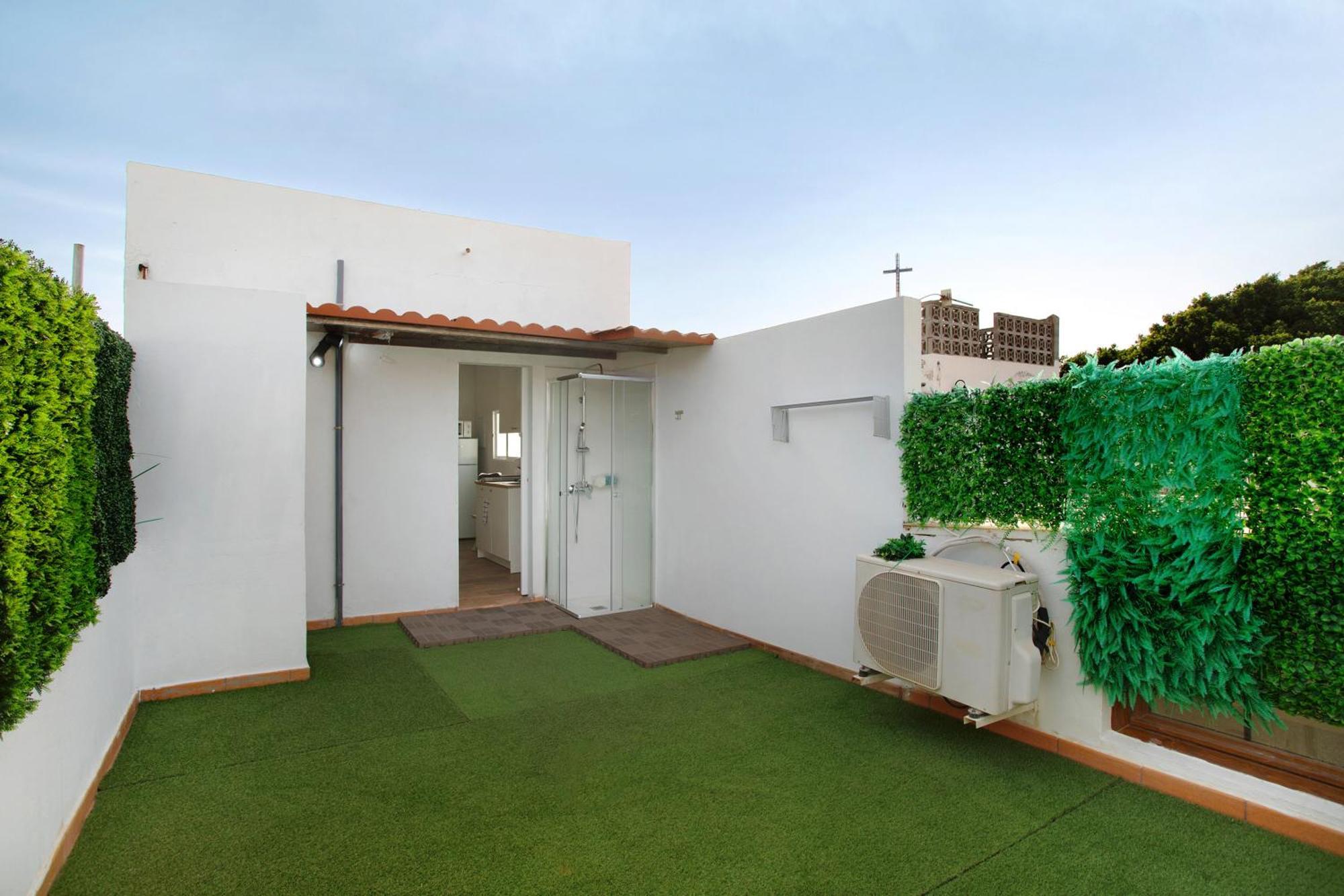 Casa Plaza San Nicolas De Bari Sardina Exteriér fotografie